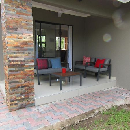 Pafuri Gate Guesthouse Mabalingwe Game Reserve Exterior foto